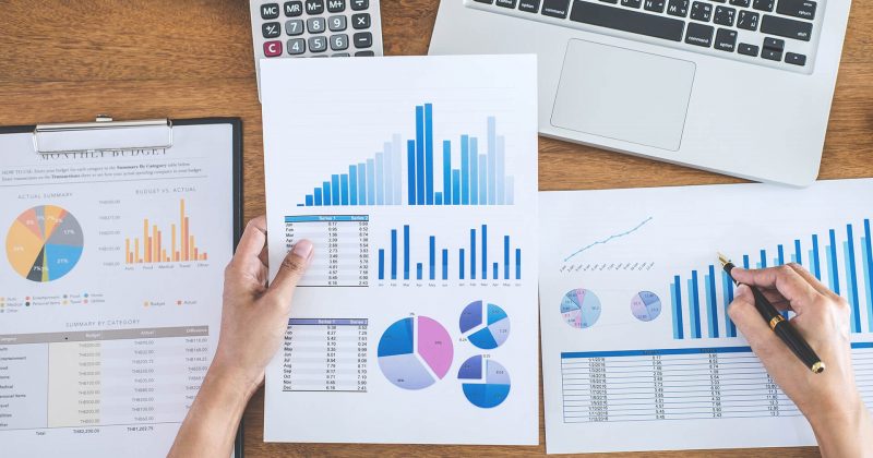 female-accountant-calculations-EYHKDAH-p725jkz2j7l69n1srktz6jyuhqqqt7vafzj8a81z6w